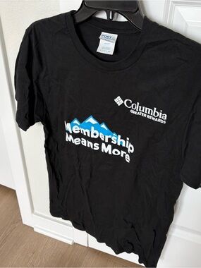 Columbia Black Tee with White Logo and Blue Mountain Graphic